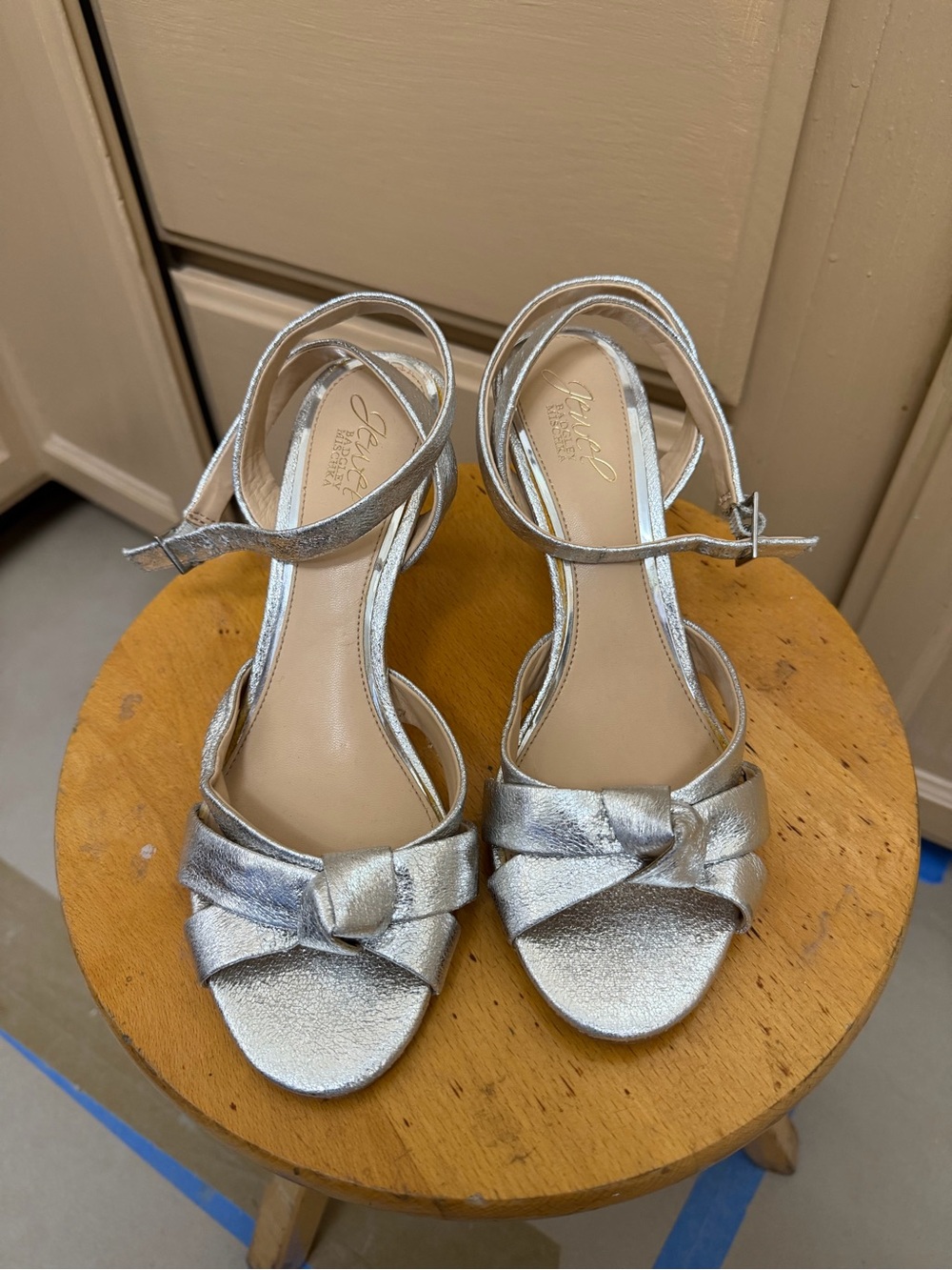 Metallic Silver Knot Front Slingback Sandals - Women